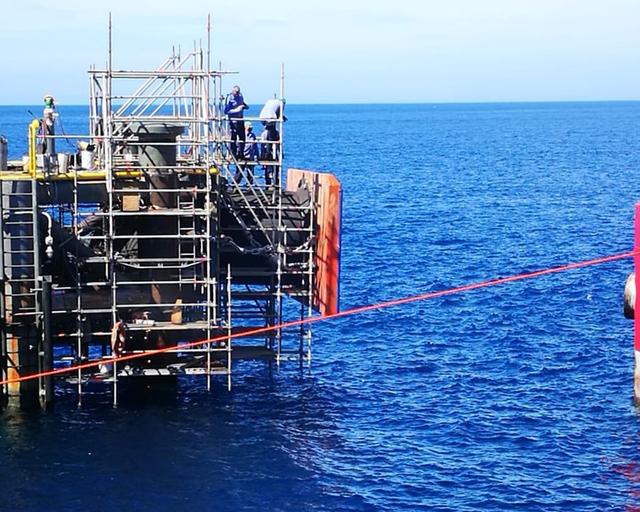 Jier Marine Super Cell Fenders para sa Tanker Berth sa Italya FP